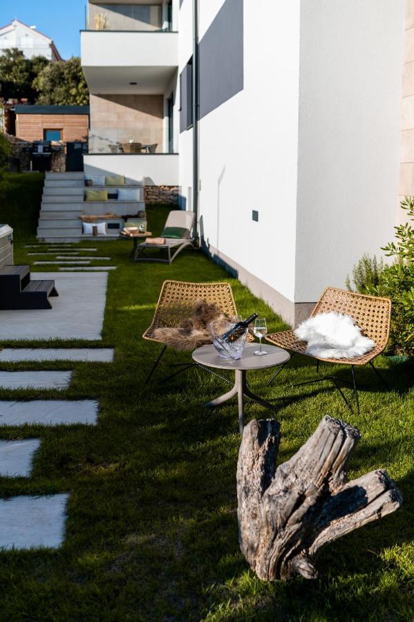Villa Natura Luxury Apartments 만드레 외부 사진